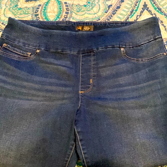 Lee women’s 18 tall jean jeggings - Picture 2 of 12